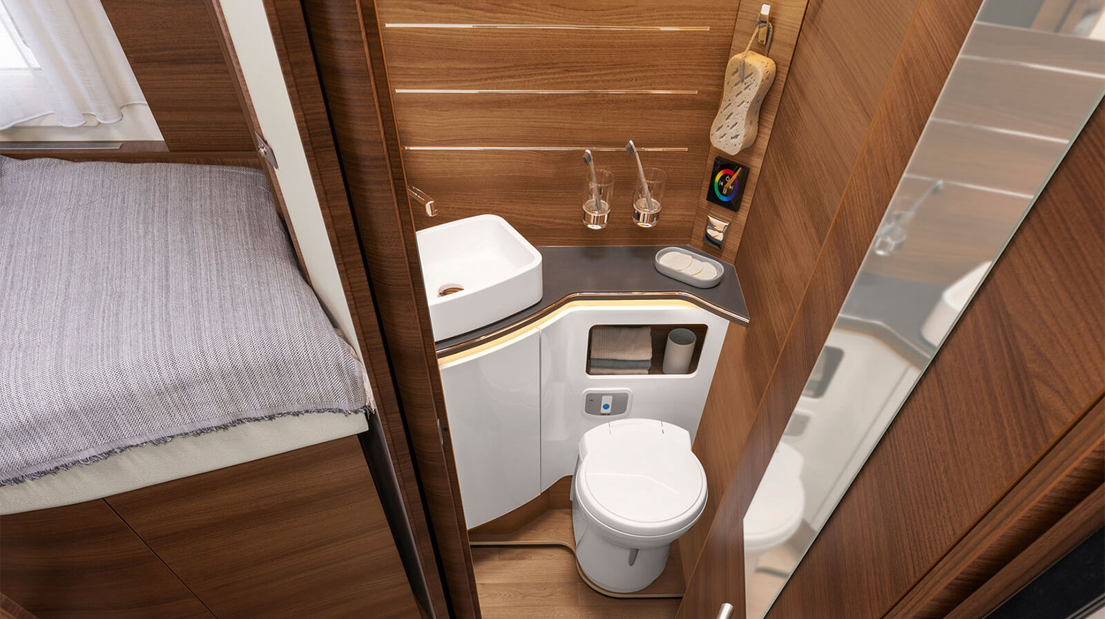 PHOTOS INTÉRIEURES RAPIDO Camping-car i66M ALDE