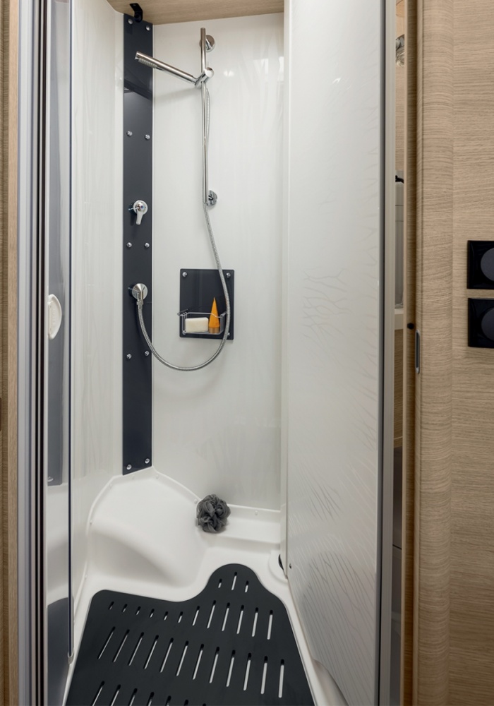 Camping-car RAPIDO 854F