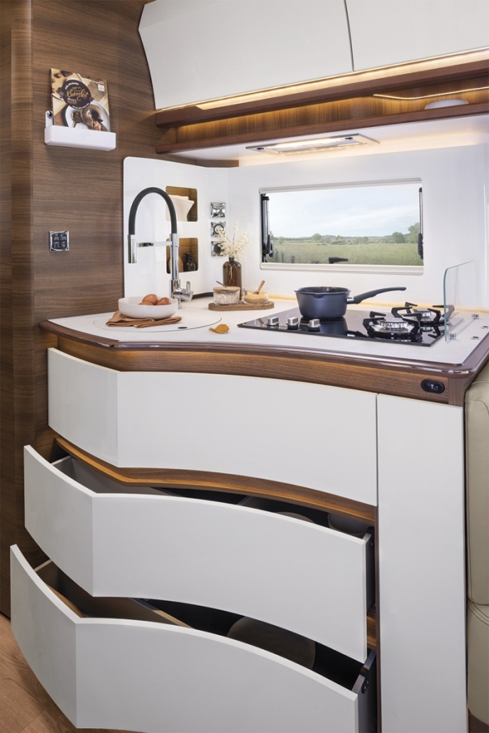 Camping-car RAPIDO i166M