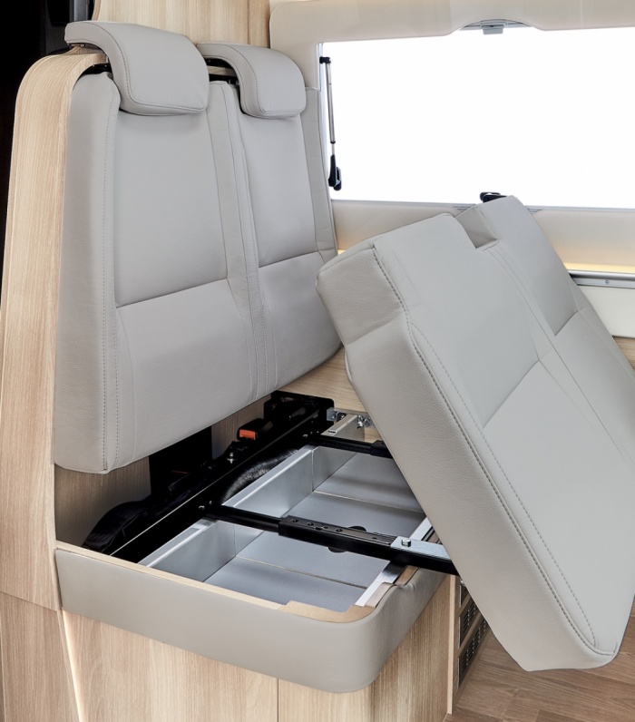 Nouvelle banquette salon