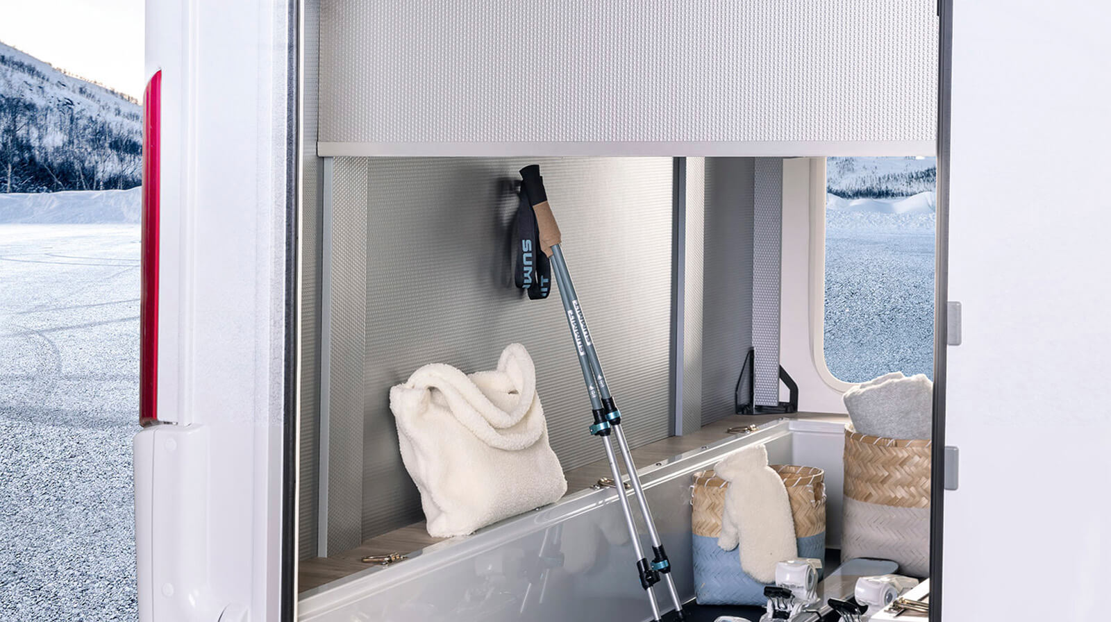 PHOTOS INTÉRIEURES RAPIDO Camping-car 850F