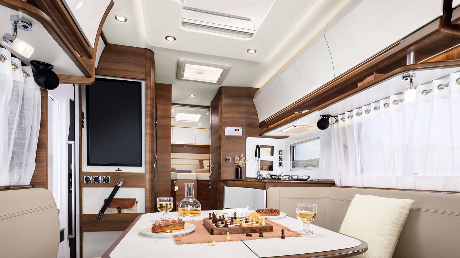 PHOTOS INTÉRIEURES RAPIDO Camping-car i166M