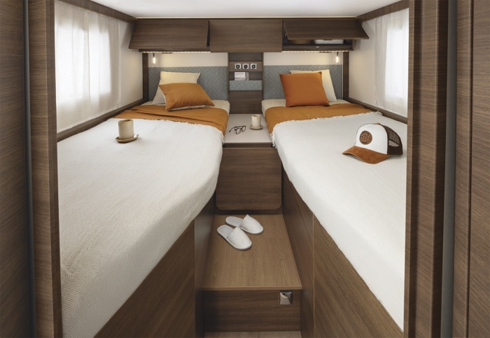 Camping-car RAPIDO 896F